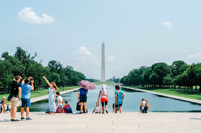 Monuments of DC Tour with Washington Monument or Museum Tickets - Guides and photo stops: what to look for from the human touch
