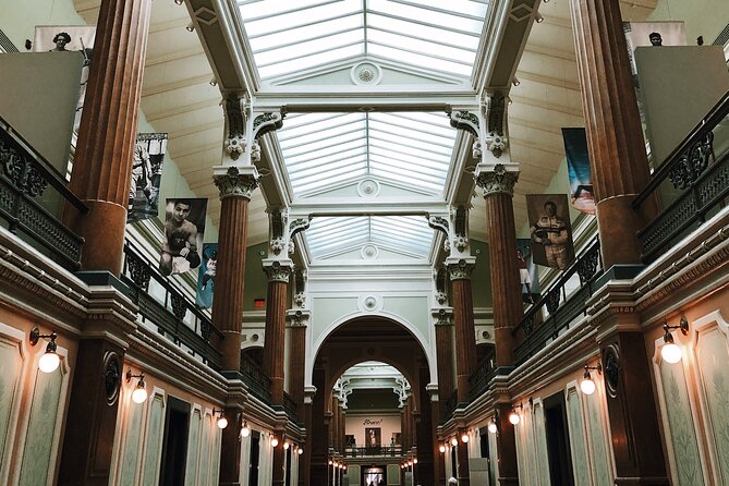 National Archives + National Portrait Gallery Tour 6ppl Max - National Portrait Gallery and the Kogard Courtyard reset