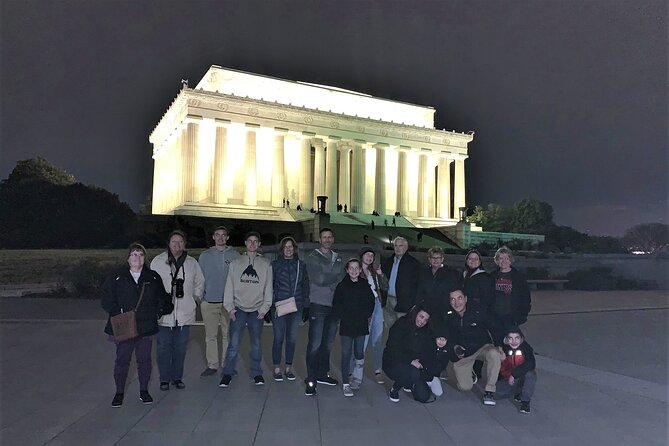 National Mall Night Tour with 10+ Monuments (Public or Private) - Lincoln Memorial, Vietnam Wall, and the Marine Corps War Memorial