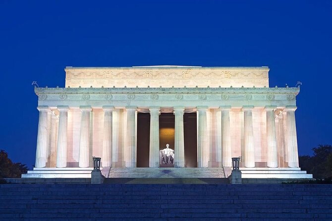 National Mall Night Tour with Washington Monument & 2 Museums - Key highlights before you go