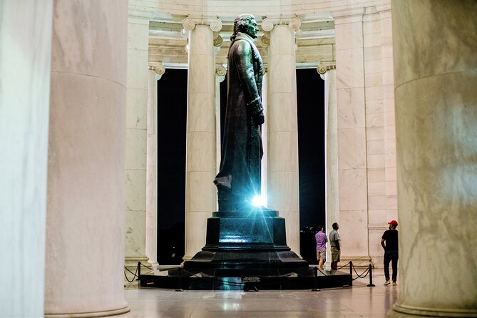 National Mall Tour with 10+ Stops, Boat Cruise, Entry Tickets - The monument sweep: Capitol Hill to Lincoln, Vietnam, MLK, and the WWII era