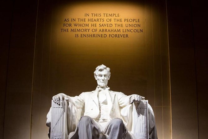 Night-Time City Tour of Washington DC - Comfort on the route: air-conditioned transport, group size, and pacing
