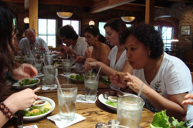 Old Town Alexandria Food Tour - Why Old Town Alexandria Is Built for a Food Walk