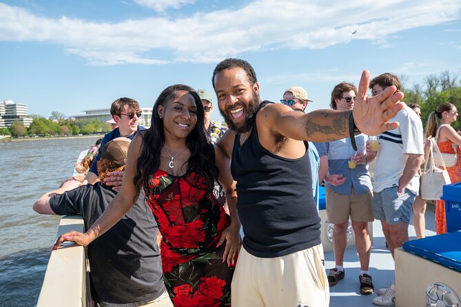 Party Yacht Cruise along Potomac River - Key things to know before you go