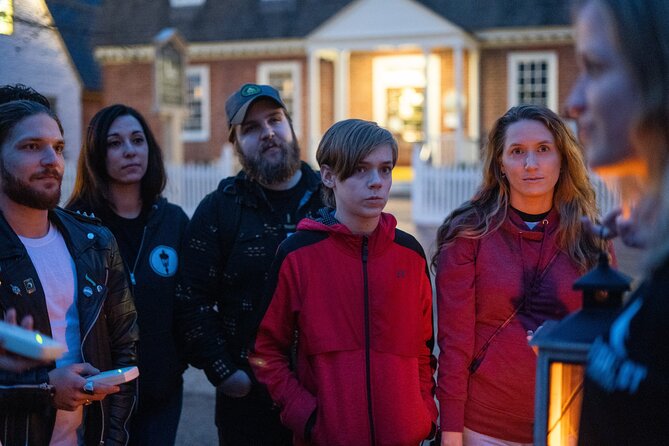 Phantoms of the Potomac: Old Town Alexandria Ghost Tour - Stop 5: A 200-year-old home and the Revolutionary War commander rumor