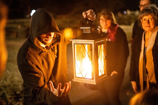 Phantoms of the Potomac: Old Town Alexandria Ghost Tour - Price and value: what $32 buys you