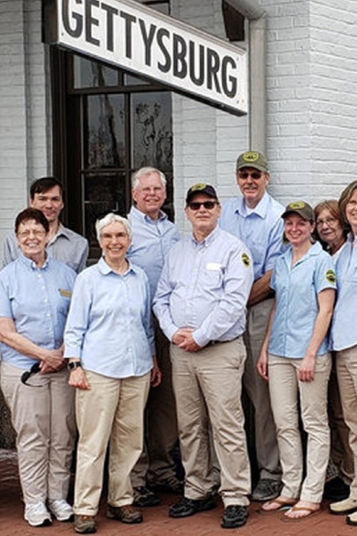 President Lincoln Visits Gettysburg: Evening Walking Tour - The guide experience: small group focus, clear storytelling, and humor