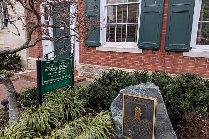 Presidents' Residences Walking Tour: Lafayette Sq + Foggy Bottom - Price and value: is $27.50 a fair deal for 2:15?