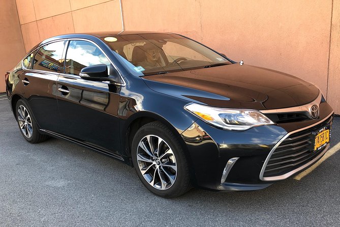 Private Arrival Transfer from Washington Reagan Airport DCA - Vehicle choices: which one fits your group and luggage