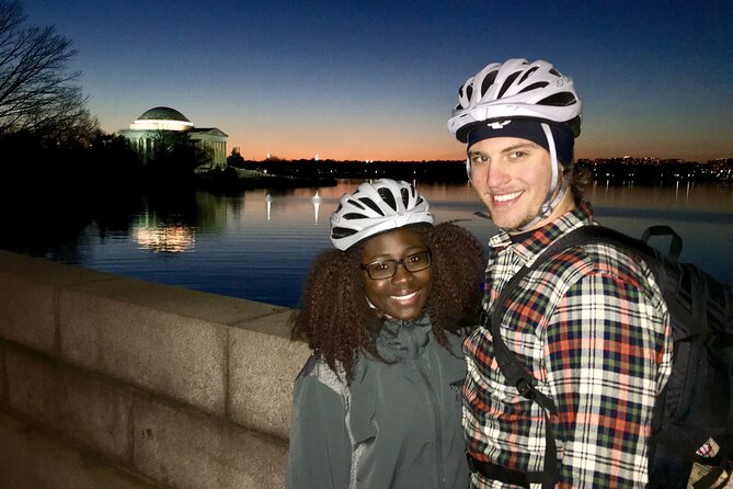 Private DC Monuments at Night Bike Tour - Who This Night Bike Tour Fits Best