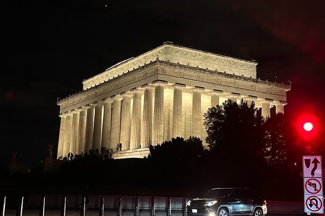 Private Tour of Washington DC - World War II Memorial and Holocaust Memorial Stops That Hit Hard