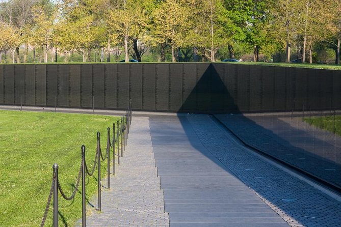 Private Tour of Washington, DC by Van to Honor Our Heroes - Arlington National Cemetery: Where the Ceremony Sets the Tone