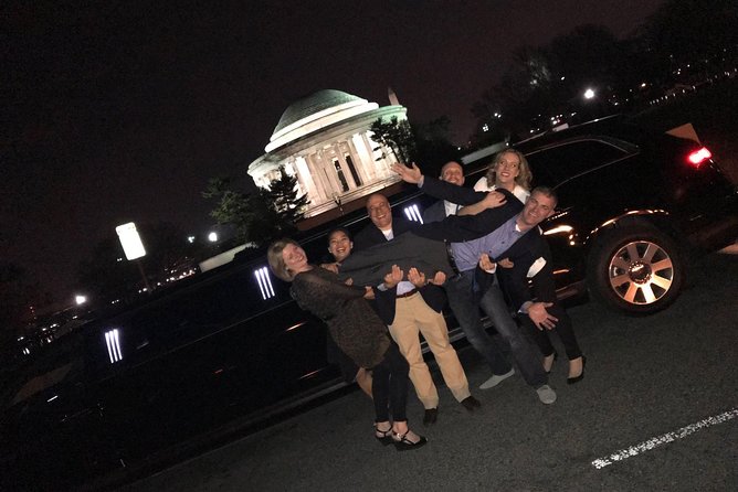 Private Washington DC City Tour | Monuments Tour - White House area plus the buildings you only spot from the road
