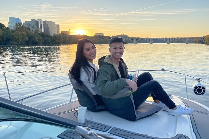 Private Yacht Tour along Washington DC Waterfront - Three Sisters and Roosevelt Island: where the cruise can feel more personal