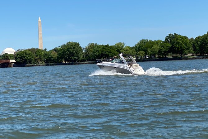 Private Yacht Tour along Washington DC Waterfront - Tunes, food, and the comfort upgrades that actually change the day