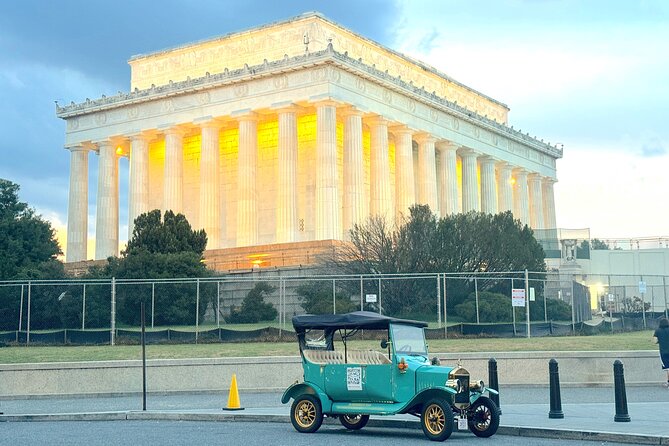 Public or Private DC Moonlight Tour by E-Cart or Vintage Car - Key Things I’d Bank On Before You Go