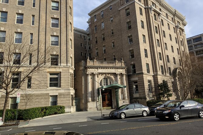 Residences of the Presidents Walking Tour: Dupont and Kalorama - A small-group president tour in two DC neighborhoods