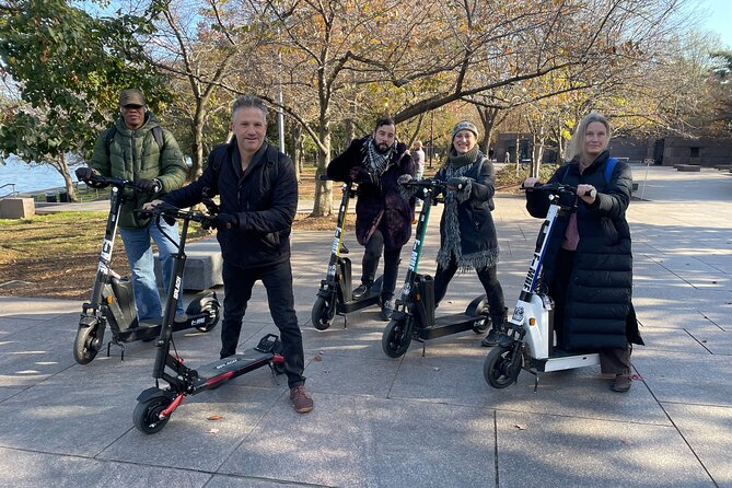 Scooter Tour — Washington DC's Monuments and Memorials - Family time and pet-friendly details that affect planning