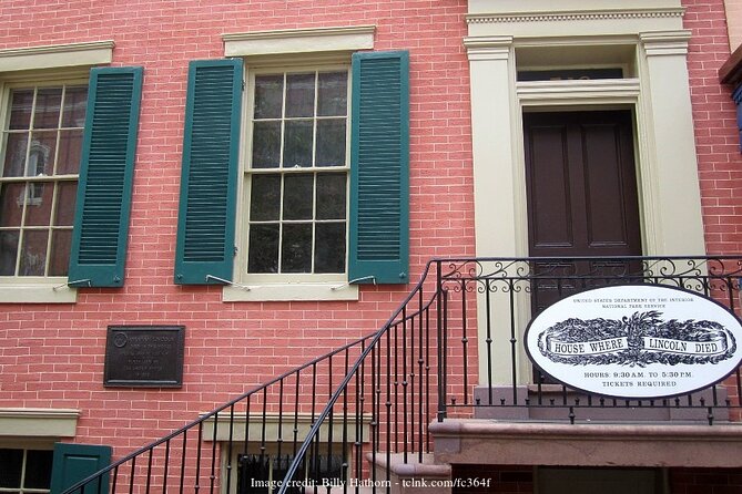 Secrets & Scandals: Washington DC Private Half-Day Walking Tour - Starting at Ford’s Theatre: where history starts fast