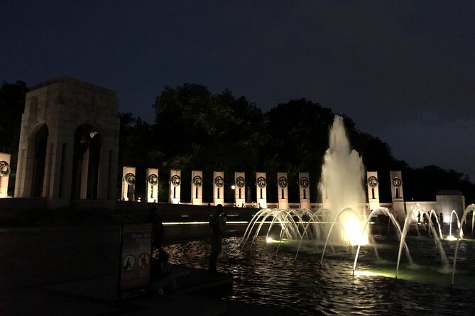 Semi-Private Evening Tour of Washington D.C. - Capitol Hill Focus: U.S. Capitol and Memorial Photo Stops