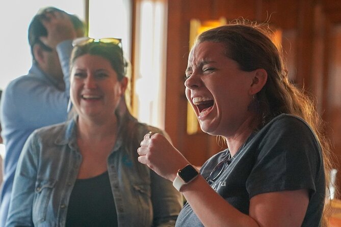 Small-Group History Tour Pub Crawl of Washington, D.C. - Why the guides can make or break your experience
