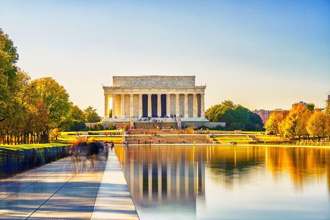 Small Group National Mall Night Tour with 10 Top Attractions - Key things to know before you go