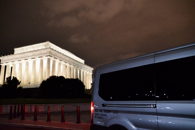 Small Group National Mall Night Tour with 10 Top Attractions - How the 10 stops get you maximum wow per hour