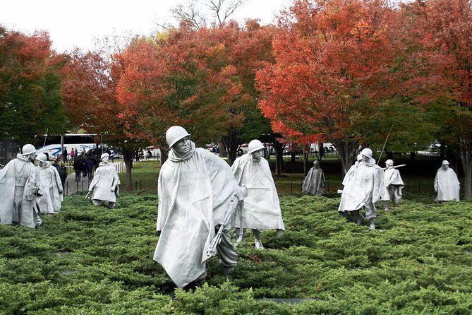 Small Group Tour of DC - Open-Top or Glass Convertible Luxury Bus - WWII Memorial and MLK Jr. Memorial: guided time that changes what you see