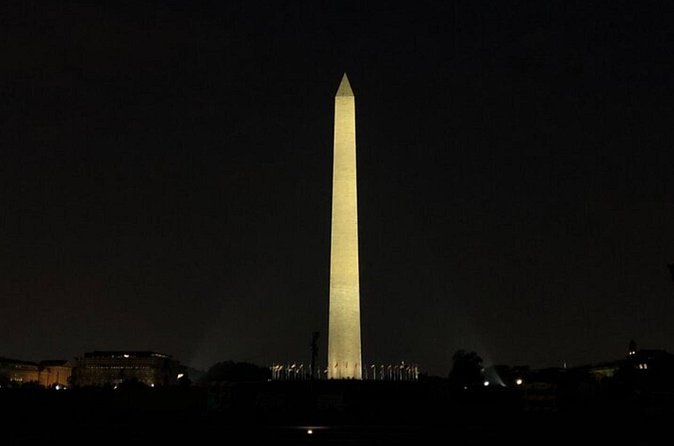 Small Group Washington DC Night Tour - Marine Corps and Vietnam Veterans Memorials: Two Powerful Stops