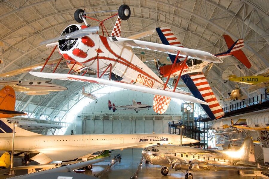 Smithsonian Air & Space Museum Guided Tour 8ppl Max - From the Moon to now: the ISS model and astronaut life today