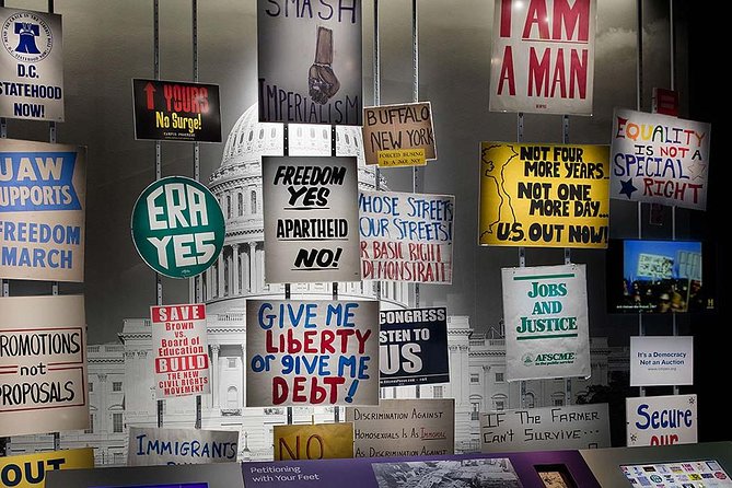 Smithsonian Museum of American History Exclusive Guided Tour - Timing and Meeting Point on Constitution Avenue