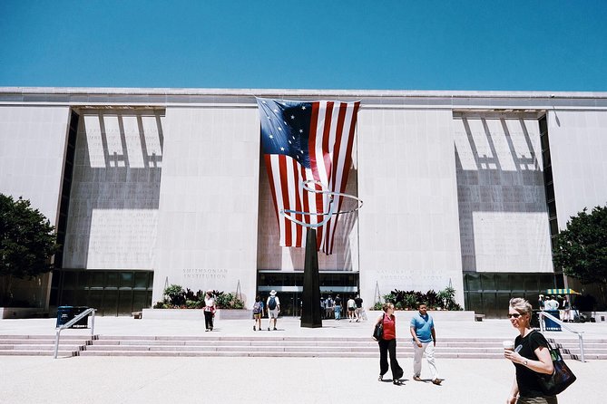 Smithsonian Museum of American History Semi-Private 8ppl Max - FAQ