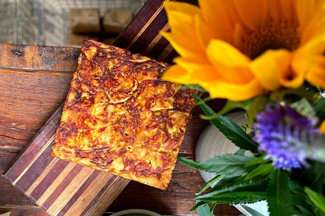 Tastes of Georgetown Food & History Small Group Walking Tour - What you’ll eat in Georgetown, stop by stop (and why it works)
