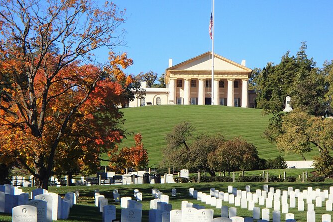 Visit Arlington National Cemetery with one of DC's best guides! - Key things to know before you go