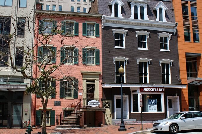 Washington D.C. Lincoln Assassination History Walking Tour - Petersen Boarding House: Where Treatment Ends in the Morning of April 16