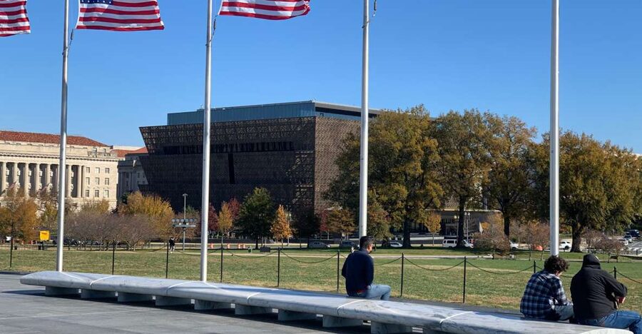 Washington DC: African American History Museum Private Tour - The National Mall walk: why this tour starts with the city itself
