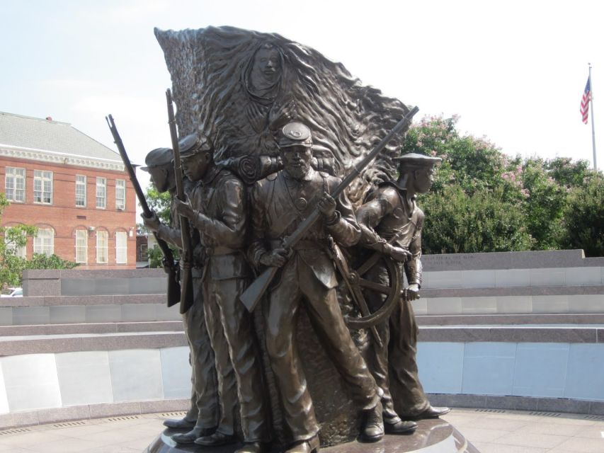 Washington, DC: African American History Tour & Museum Entry - From Emancipation Statue to Lincoln Park Stops With Real Named Stories