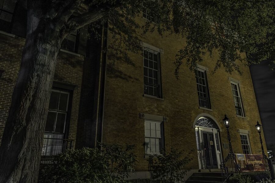 Washington, DC: Ghosts and Spirits Haunted Walking Tour - What Happens at the Other Stops Near the White House Area