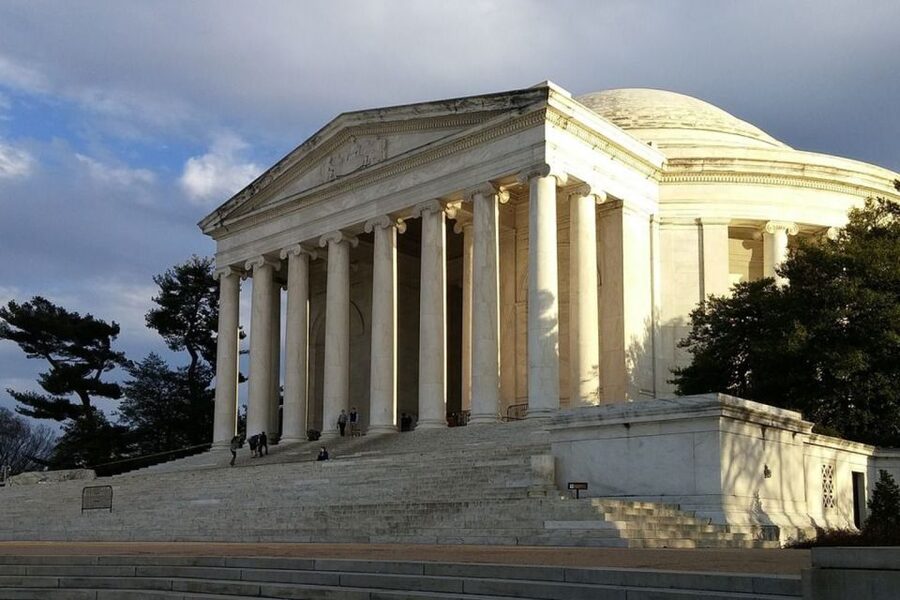 Washington, DC: Guided Small Group 4-Hour Day Tour - Price and value at $99: what you are really buying