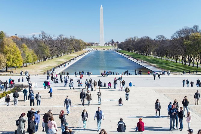Washington DC Highlights Tour with Top Landmarks and Memorials - Where to meet: US Navy Memorial Plaza (and why that matters)