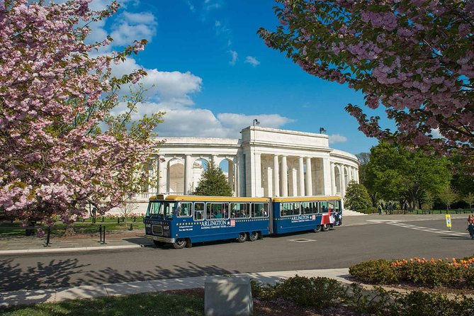 Washington DC Hop-On Hop-off Trolley Tour with 15 Stops - Tickets, Audio, and the App: How the Narration Actually Helps