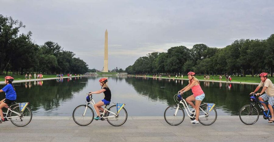Washington DC: Monuments and Memorials Bike Tour - Lincoln Memorial and Vietnam Veterans Memorial: the moments that hit hardest