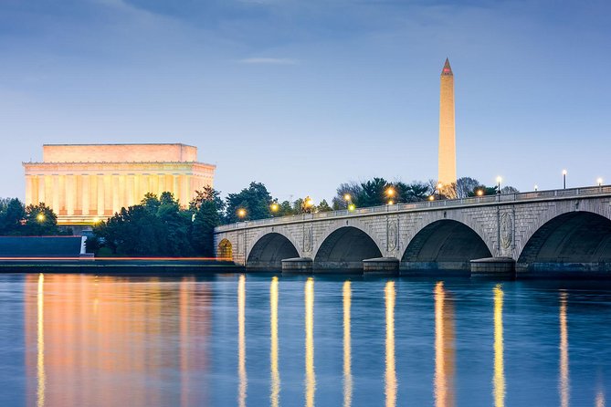 Washington DC Monuments by Moonlight Tour by Trolley - Lincoln Memorial time: where your photos actually become worth it