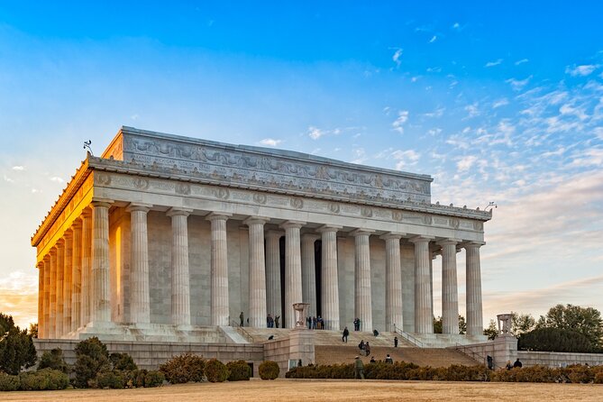 Washington DC Monuments Self-Guided Walking Audio Tour - Price and value: $16.99 for a lifetime you can replay