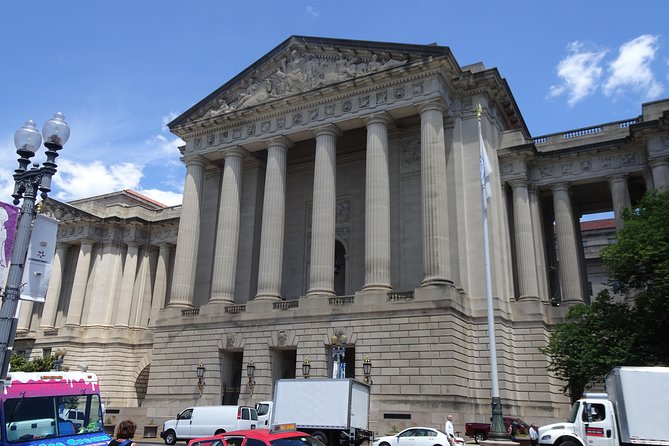 Washington DC Museums self-guided walking tour & scavenger hunt - Getting started at 1500 Constitution Ave NW, then tracking your own route