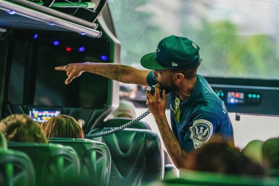 Washington DC: National Mall Night Bus Tour - Photo game plan for DC at night, guided by real stop tactics