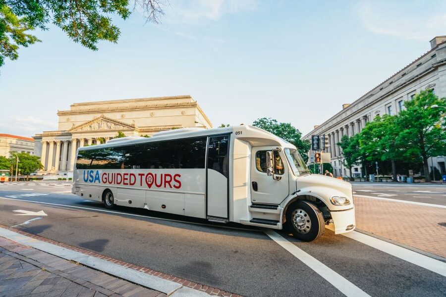 Washington DC: National Mall Night Bus Tour - Korean War and Vietnam Veterans memorials: the focus area you’ll remember