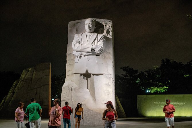 Washington DC Night-Time City Bus Tour with Optional Mount Vernon - White House Stop: North Front Time for Photos, South Front Drive-By Views