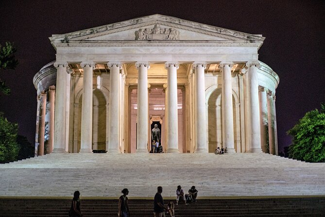 Washington DC Night-Time City Bus Tour with Optional Mount Vernon - Vietnam Veterans and Korean War Veterans Memorials: Where Time Helps You Feel It