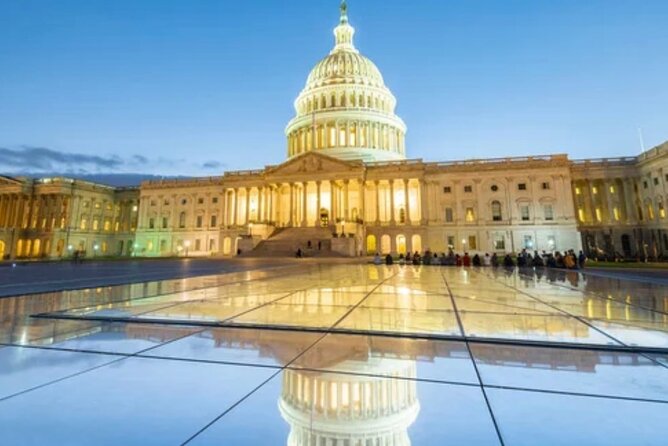 Washington DC Night-Time City Tour - Night in DC: Why the 7:00 pm perspective is worth planning